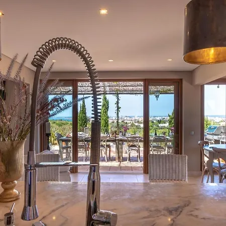 Quinta Dos Caneiros Luxury Ocean Views Walk To Beach 빌라 페하구도