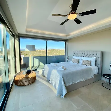Villa Quinta Dos Caneiros Luxury Ocean Views Walk To Beach