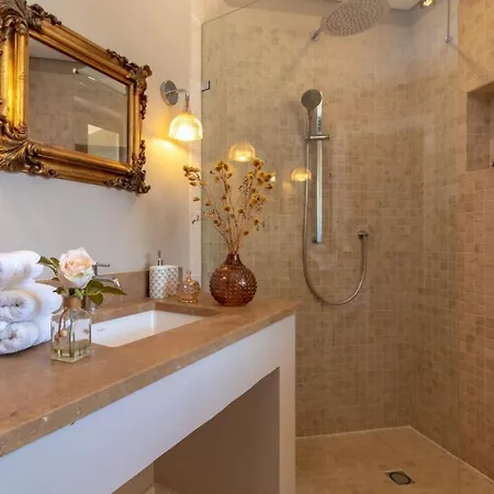 Quinta Dos Caneiros Luxury Ocean Views Walk To Beach *